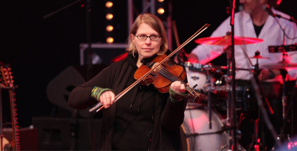 Fiddle Gika